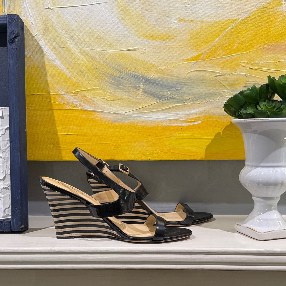 Kate Spade Black and Tan Wedge Sandals